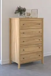 Bermacy Chest of Drawers - Image 3