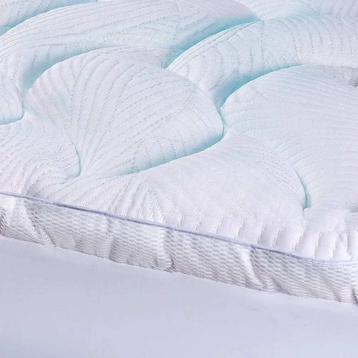 React™ Pro Performance® Mattress Topper - King - Image 5
